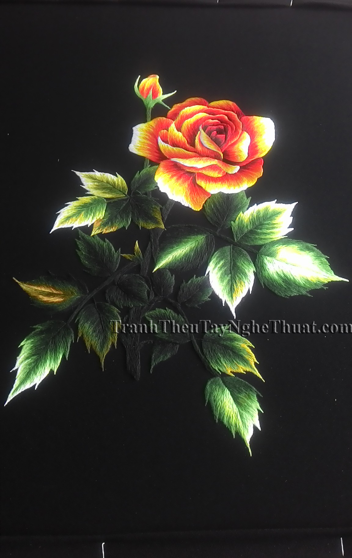 tranh thêu tặng tân gia