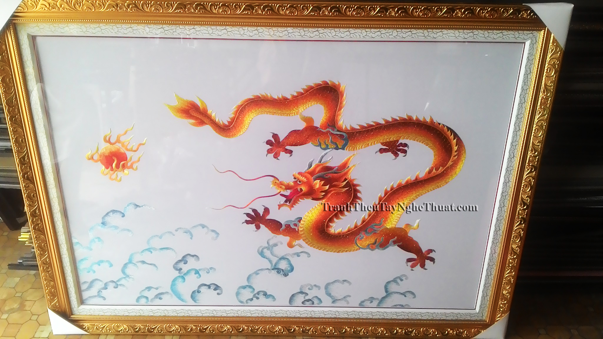tranh thêu con rồng