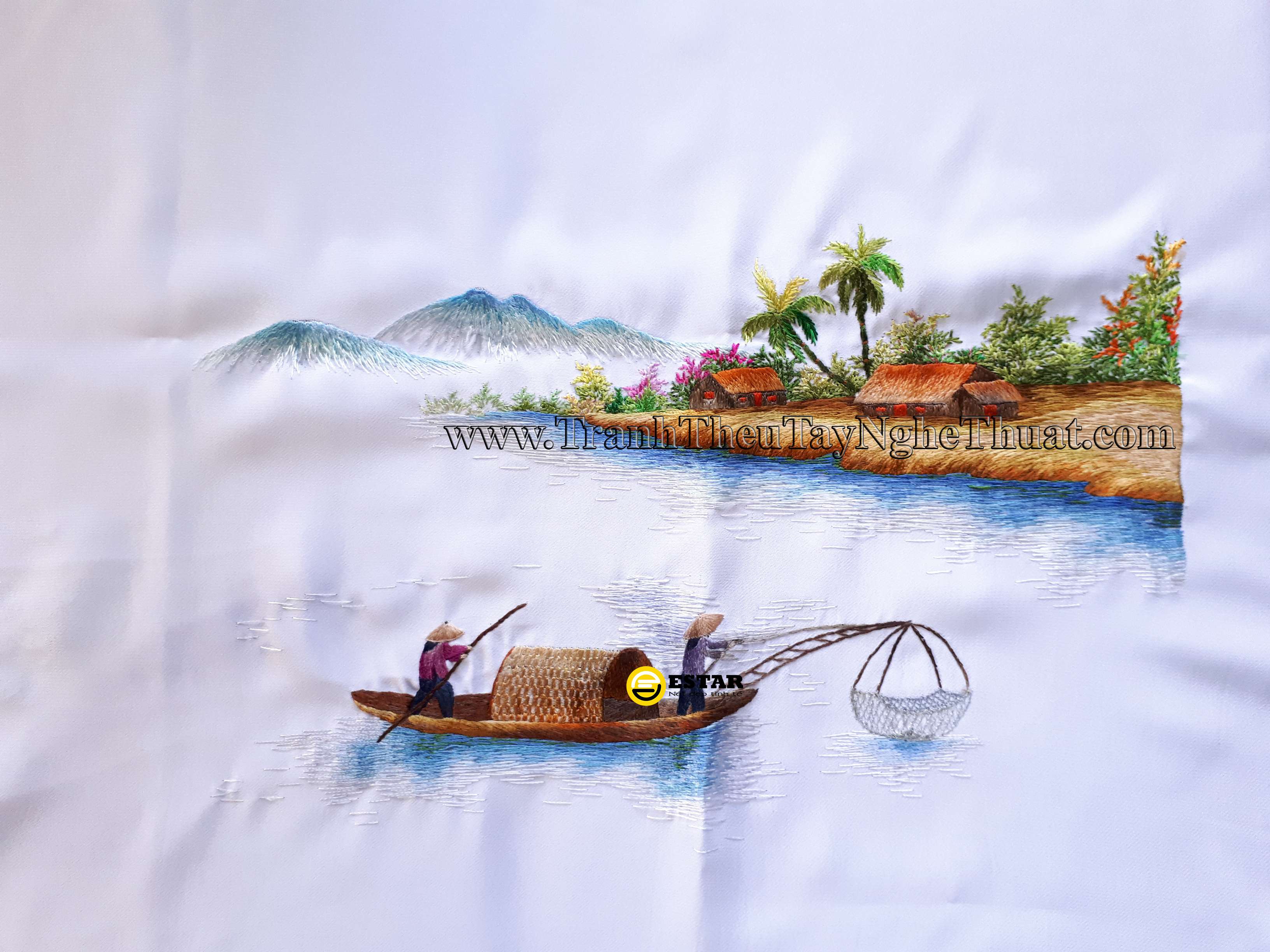 tranh thêu tặng đối tác