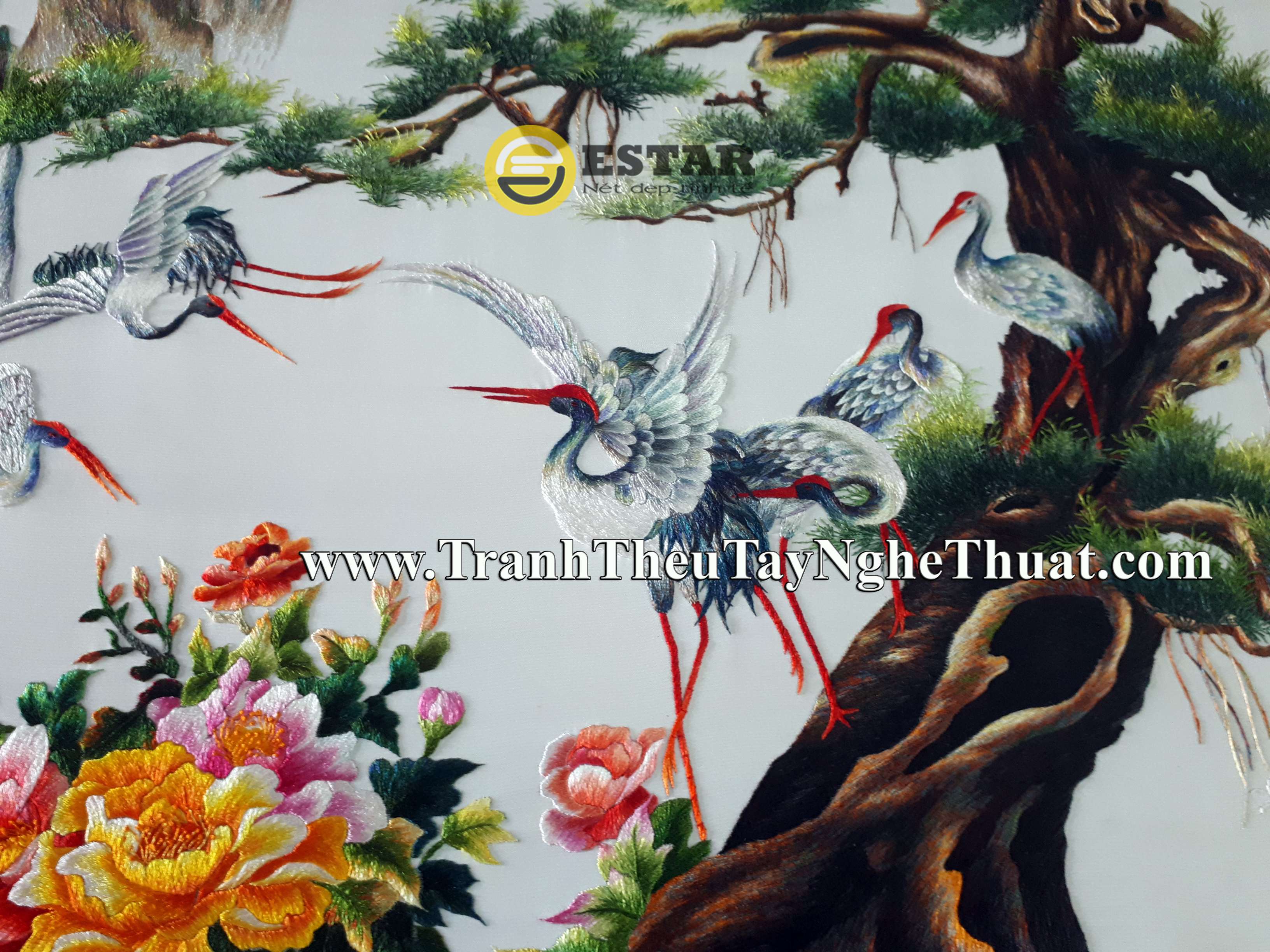 tranh thêu tùng hạc diên niên